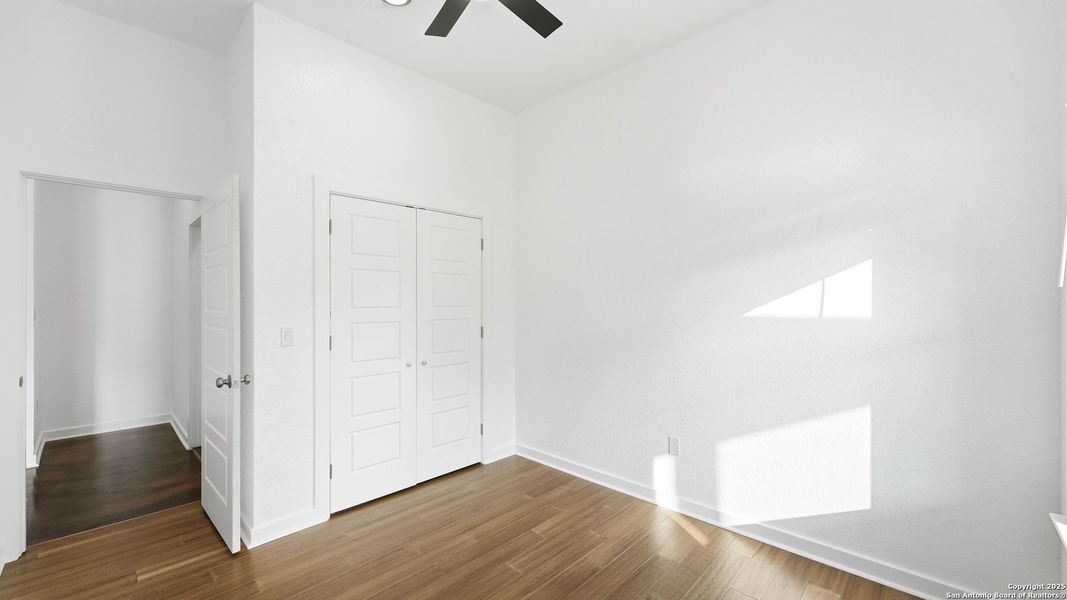 Spacious, unfurnished interior of a new home in , Elmendorf (Image 35).