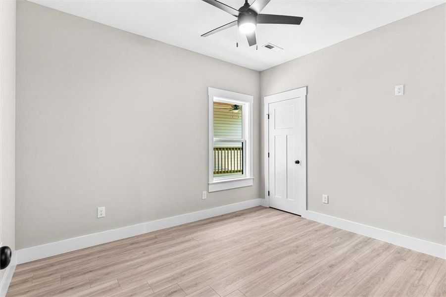 Spacious, unfurnished interior of a new home in , Dalton (Image 26).