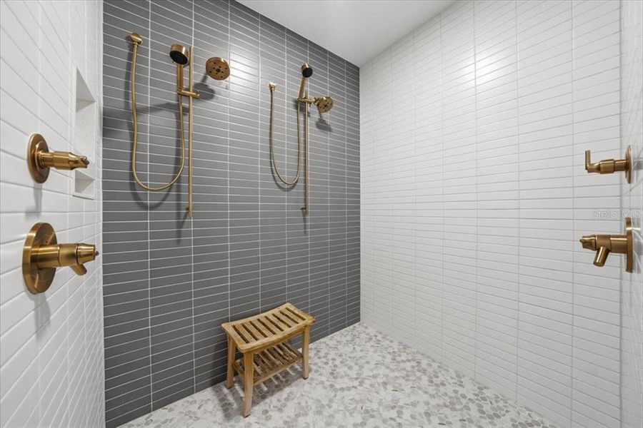 Close-up of interior finishes inside a home in , St. Petersburg (Image 20).