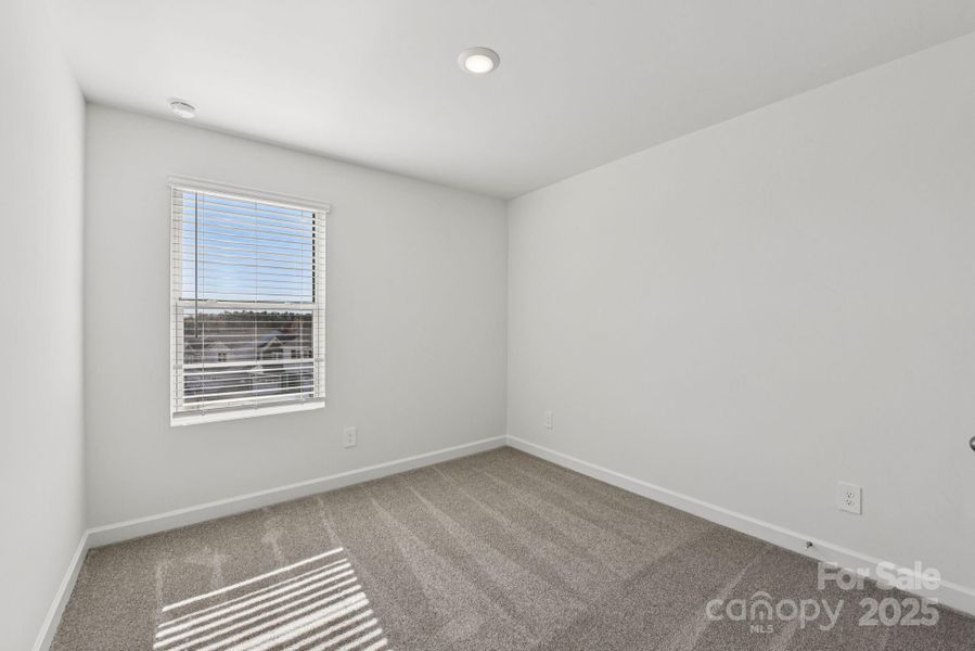 Spacious, unfurnished interior of a new home in , Fort Mill (Image 20).
