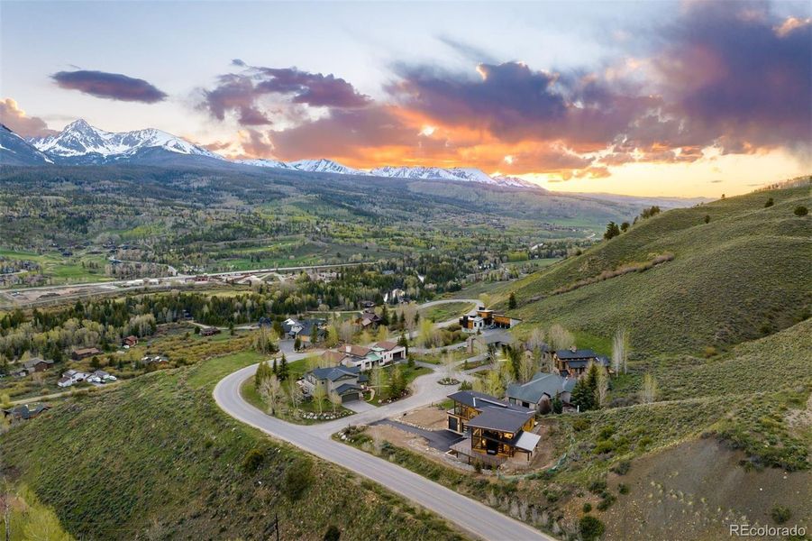 Image 37 of a home in .