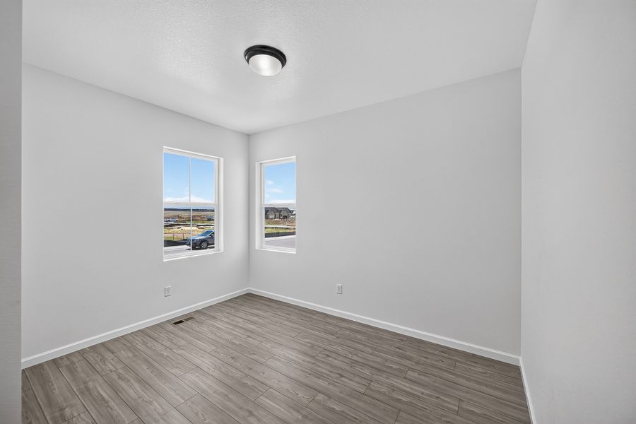 Spacious, unfurnished interior of a new home in Sky Ranch, Watkins (Image 13). Spacious, unfurnished interior of a new home in Sky Ranch, Watkins (Image 13).