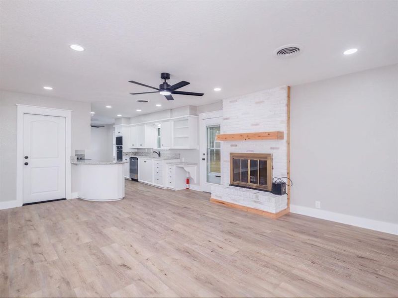 Spacious, unfurnished interior of a new home in , Brownwood (Image 29). Spacious, unfurnished interior of a new home in , Brownwood (Image 29).