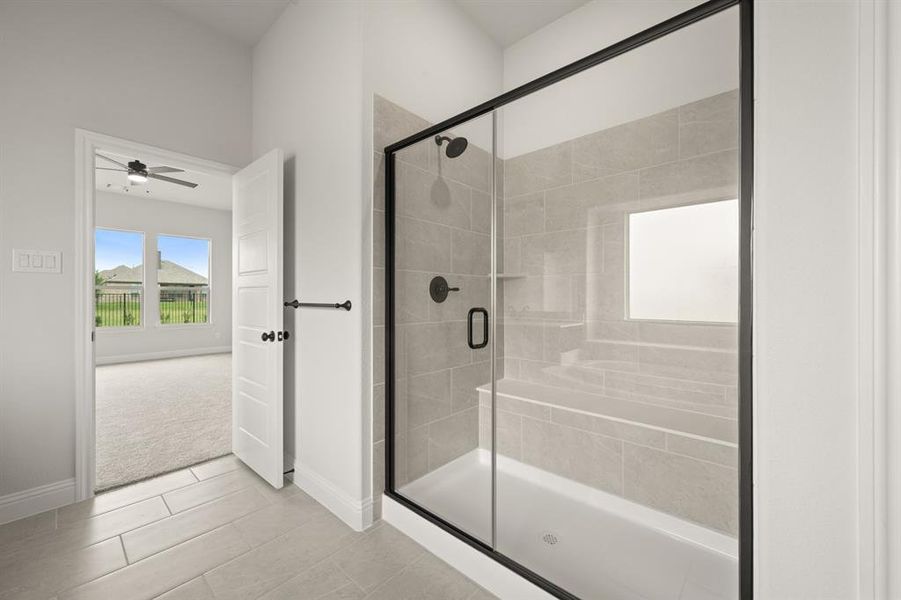 DFW-Redden Farms-Concept 2622-3457 Shorthorn Lane-Primary BathroomRisewell Homes-2