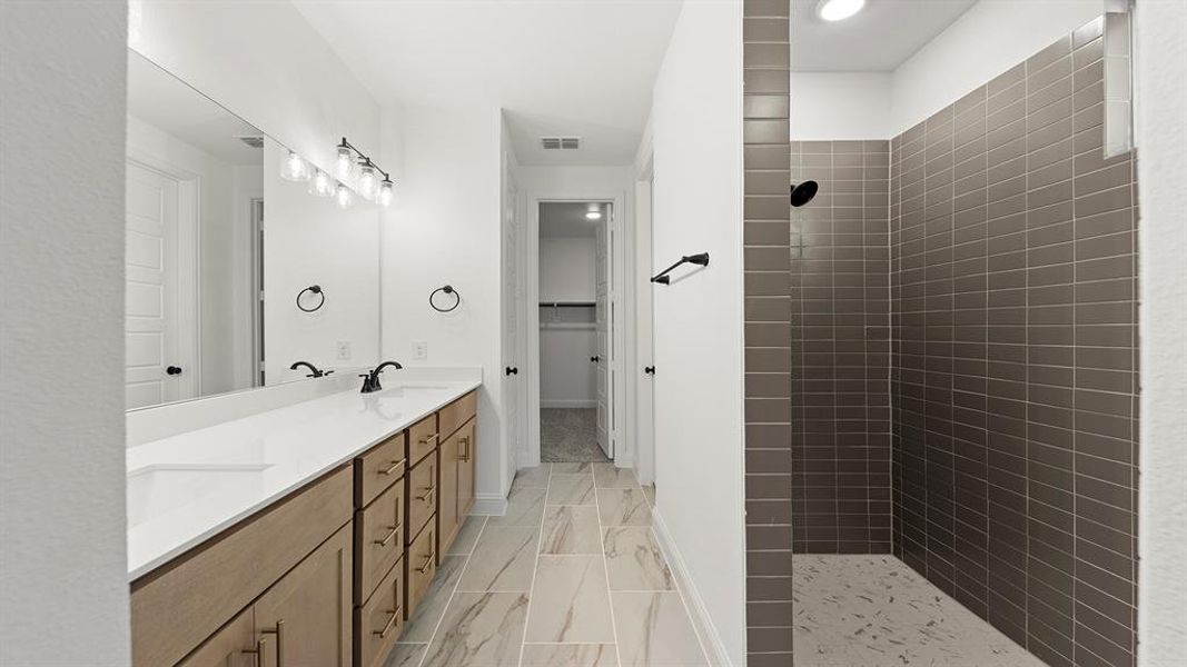 04. 701 Wicklow - Bath