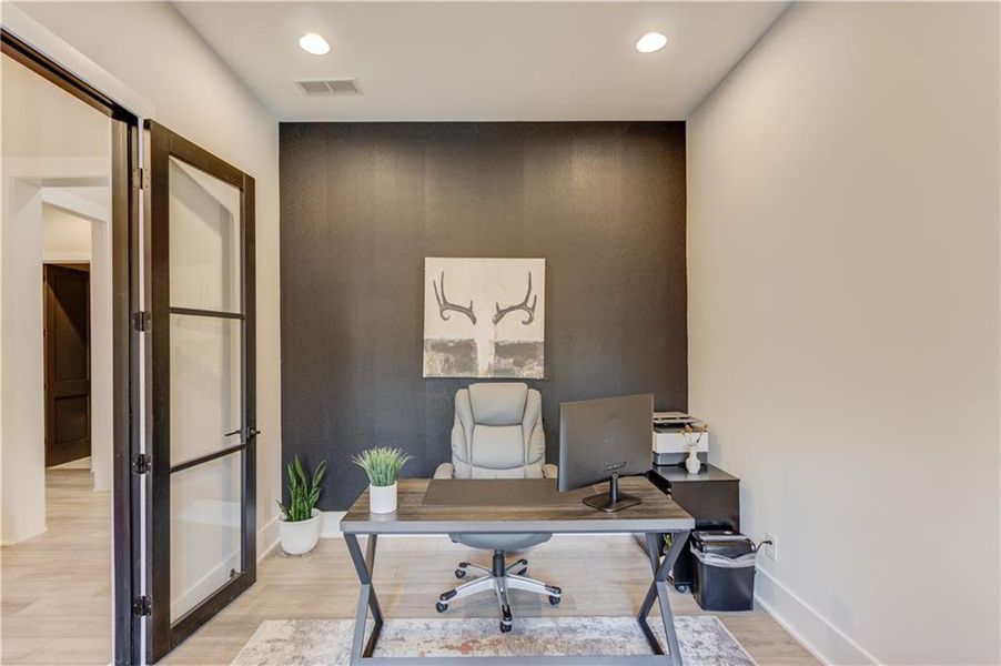 Furnished interior view inside a new home in , Suwanee (Image 40).