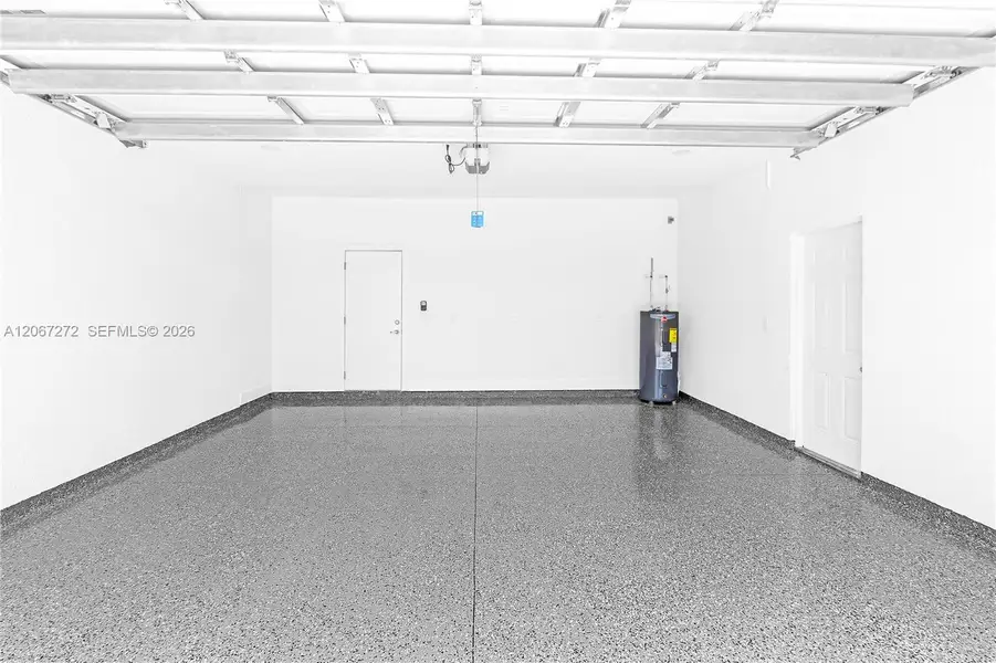 Spacious, unfurnished interior of a new home in , Lehigh Acres (Image 28). Spacious, unfurnished interior of a new home in , Lehigh Acres (Image 28).
