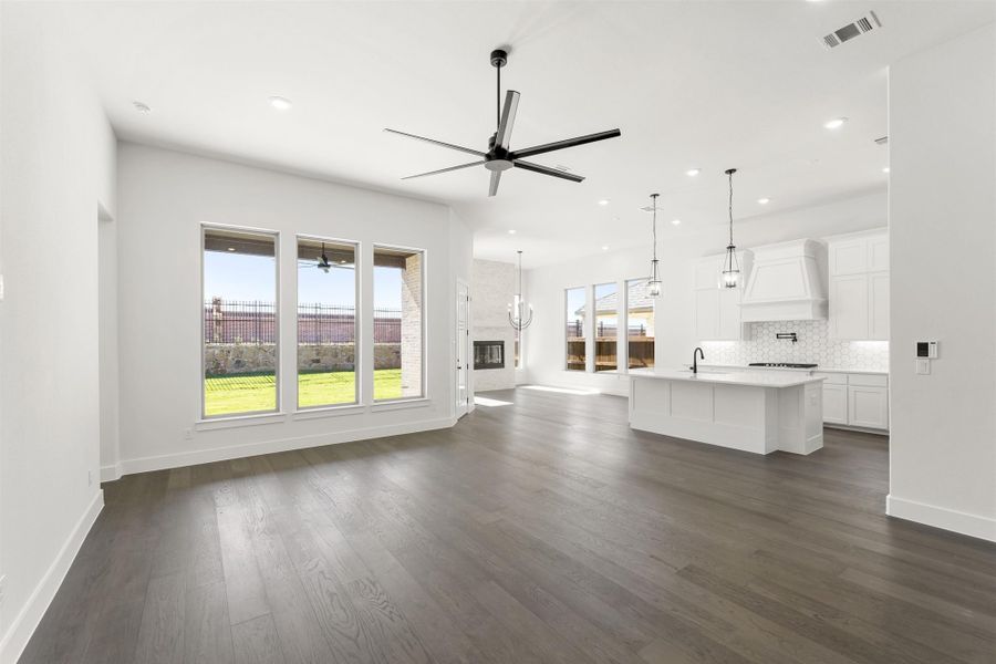 Representative unfurnished interior of a home built from the 5012 by Tradition Homes in Lakewood at Brookhollow – 60′ Lots, Prosper (Image 18).