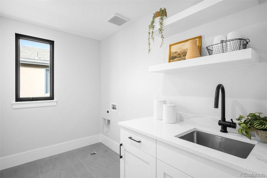 Furnished interior view inside a new home in , Denver (Image 28).