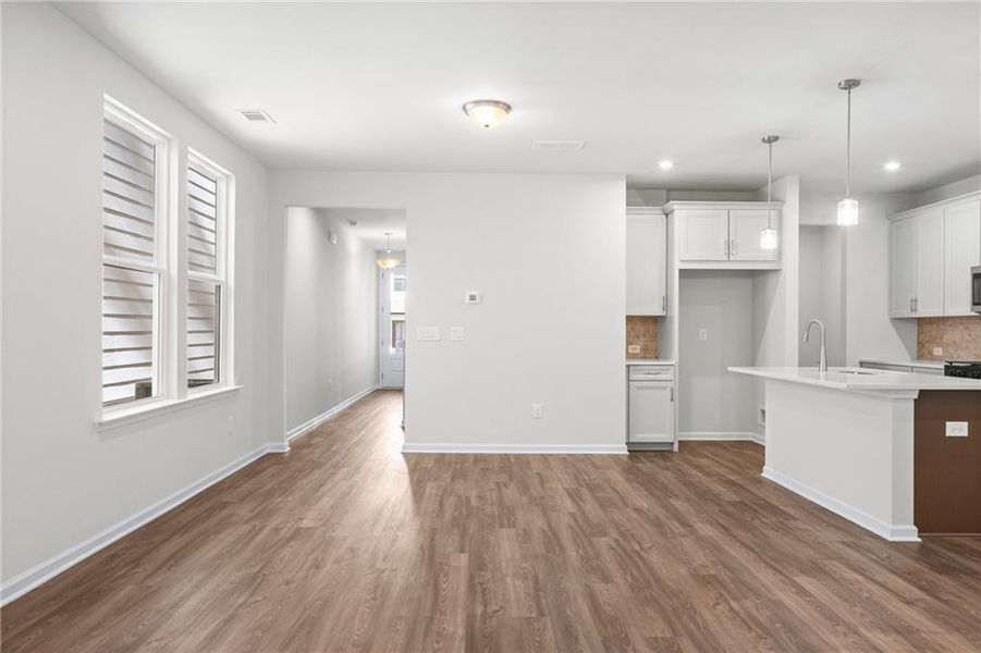 Spacious, unfurnished interior of a new home in The Village at Shallowford, Kennesaw (Image 32).