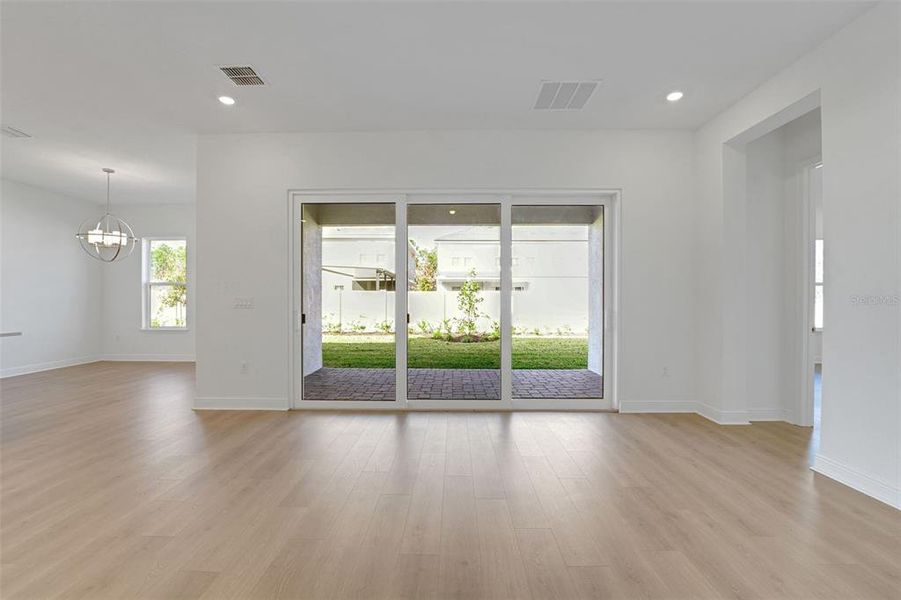 Spacious, unfurnished interior of a new home in Palms at Windermere, Windermere (Image 20).