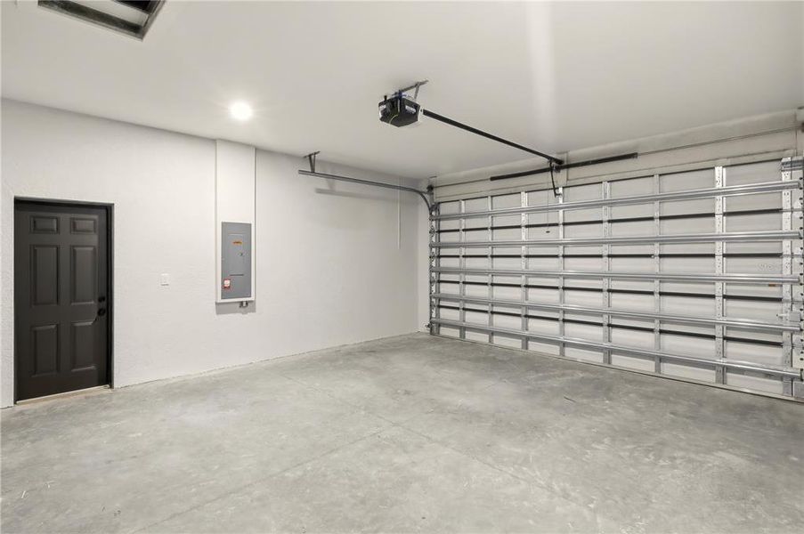 Spacious, unfurnished interior of a new home in , North Port (Image 33). Spacious, unfurnished interior of a new home in , North Port (Image 33).