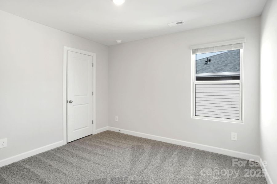 Spacious, unfurnished interior of a new home in Calico Creek, Cherryville (Image 18).
