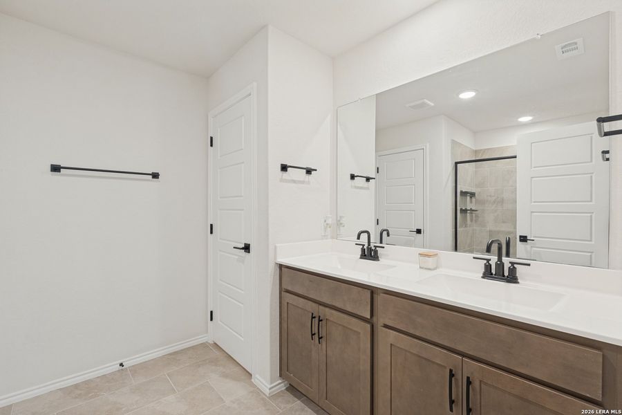 Furnished interior view inside a new home in Horizon Pointe, Converse (Image 11).
