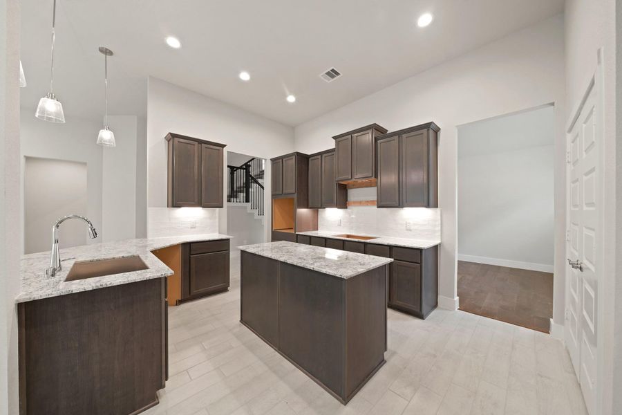 Furnished interior view inside a new home in Barton Creek Ranch, Conroe (Image 6). Furnished interior view inside a new home in Barton Creek Ranch, Conroe (Image 6).