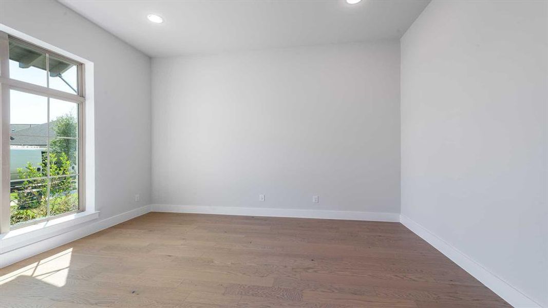 Spacious, unfurnished interior of a new home in Mosaic 50', Celina (Image 18).