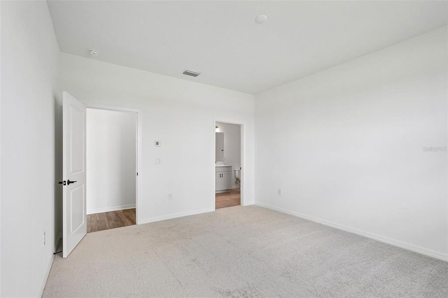 Spacious, unfurnished interior of a new home in Coasterra, Palmetto (Image 17).
