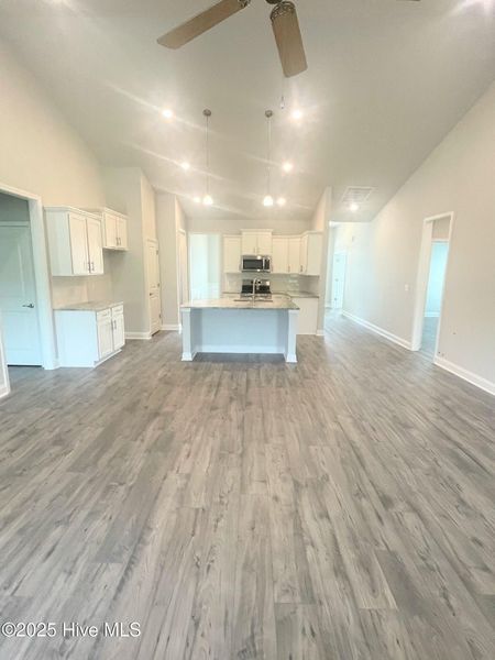 Image 14 of a home in Athens Acres.