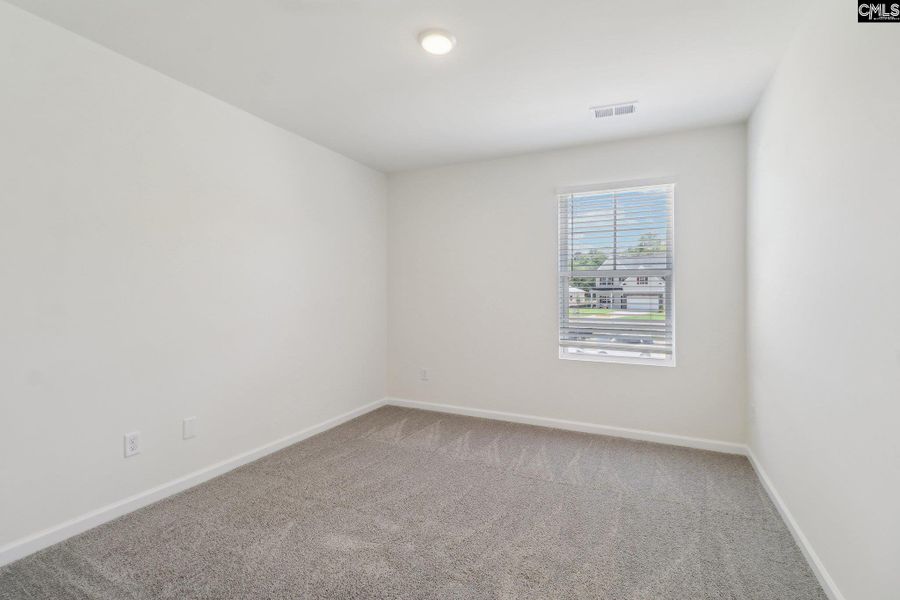 Spacious, unfurnished interior of a new home in Old Charleston Acres, Pelion (Image 17).