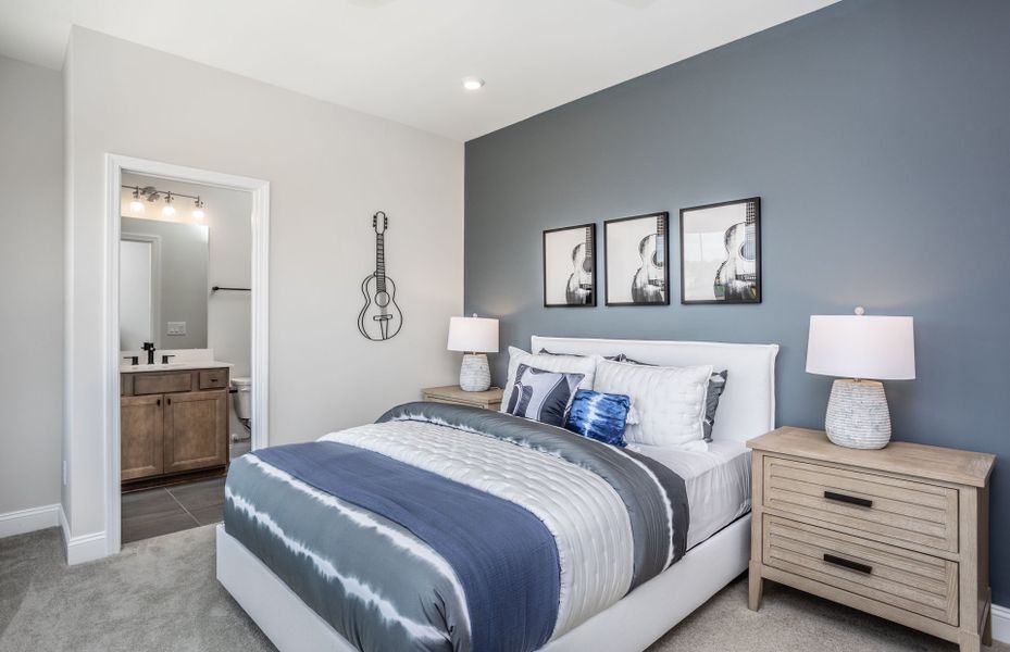 Furnished interior view inside a new home in Lewiston Meadows, Greensboro (Image 25).