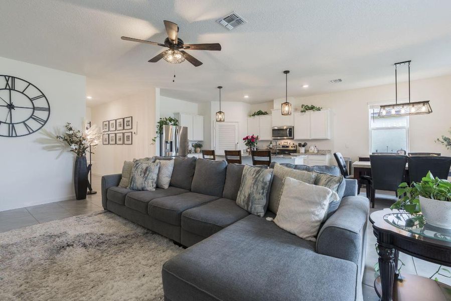 17-web-or-mls-iPixx_01_7