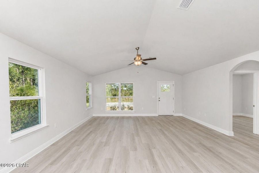 Spacious, unfurnished interior of a new home in East Bay, Panama City (Image 8). Spacious, unfurnished interior of a new home in East Bay, Panama City (Image 8).