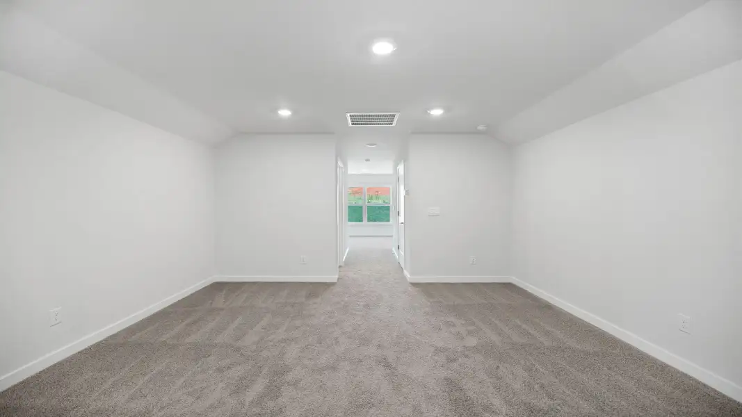 Representative unfurnished interior of a home built from the Bristol by D.R. Horton in Shadow Stone, Simpsonville (Image 30).