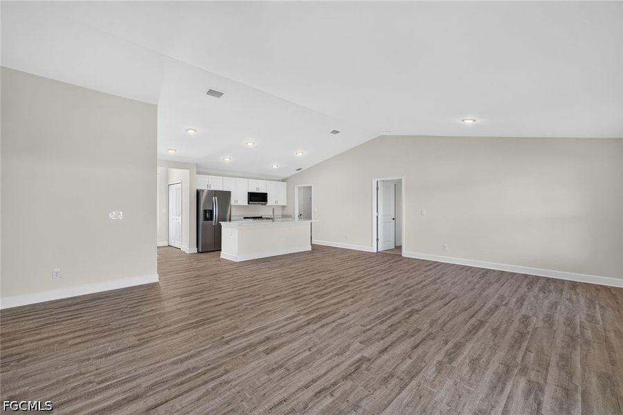 Spacious, unfurnished interior of a new home in Cape Coral, Cape Coral (Image 18). Spacious, unfurnished interior of a new home in Cape Coral, Cape Coral (Image 18).