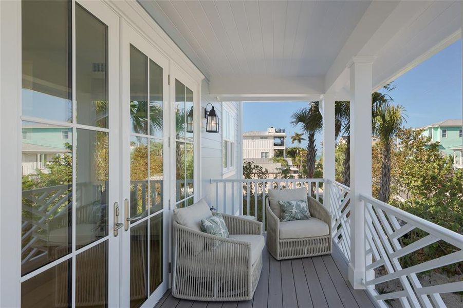 Exterior details and patio area of a home in , Anna Maria (Image 23).
