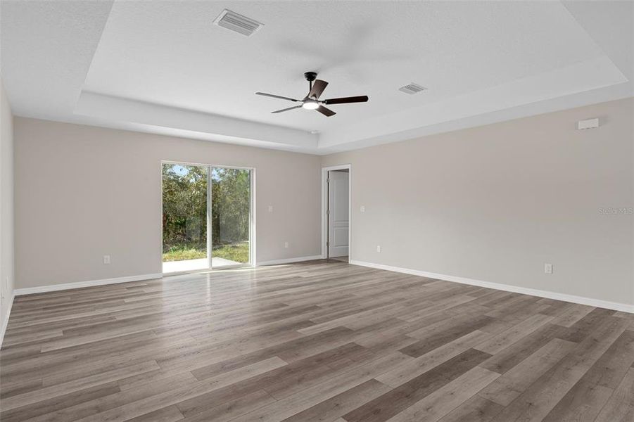 Spacious, unfurnished interior of a new home in , Weeki Wachee (Image 33). Spacious, unfurnished interior of a new home in , Weeki Wachee (Image 33).