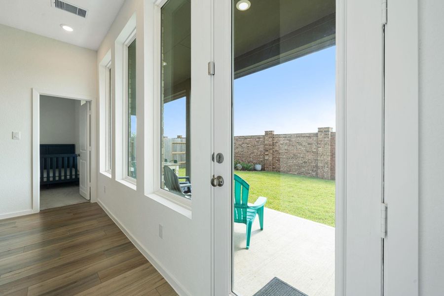 Image 31 of a home in Lago Mar: Fairway Collections. Image 31 of a home in Lago Mar: Fairway Collections.