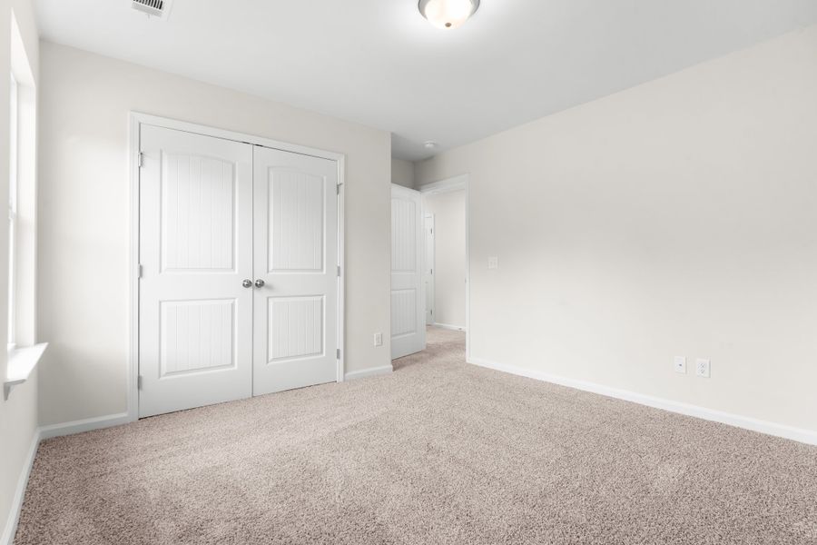 Spacious, unfurnished interior of a new home in Ramsey Landing, Rincon (Image 20).