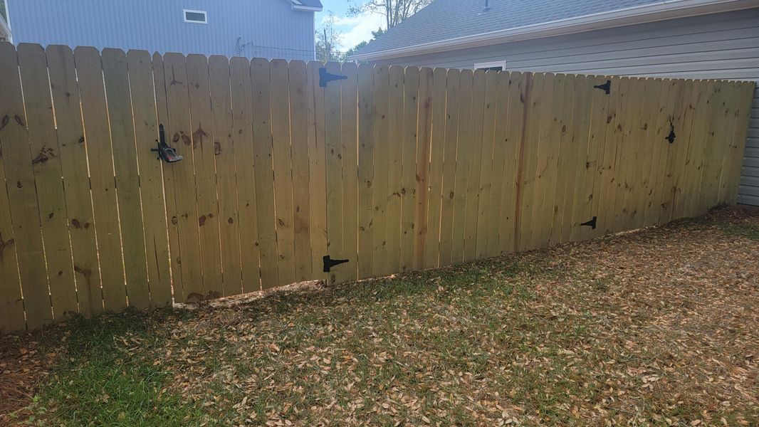 Exterior details and patio area of a home in , North Charleston (Image 3).