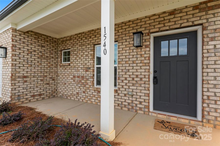 Exterior details and patio area of a home in , Kannapolis (Image 2).