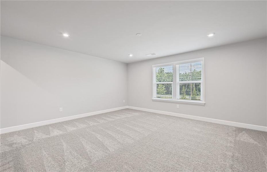 Spacious, unfurnished interior of a new home in Anderson Point Estates, McDonough (Image 17).
