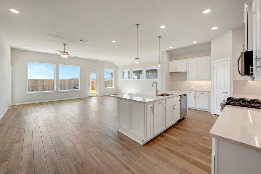Furnished interior view inside a new home in The Grand Prairie 50’, Hockley (Image 3).