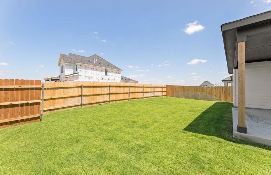 Exterior details and patio area of a home in Kuempel Farms, Pflugerville (Image 3).