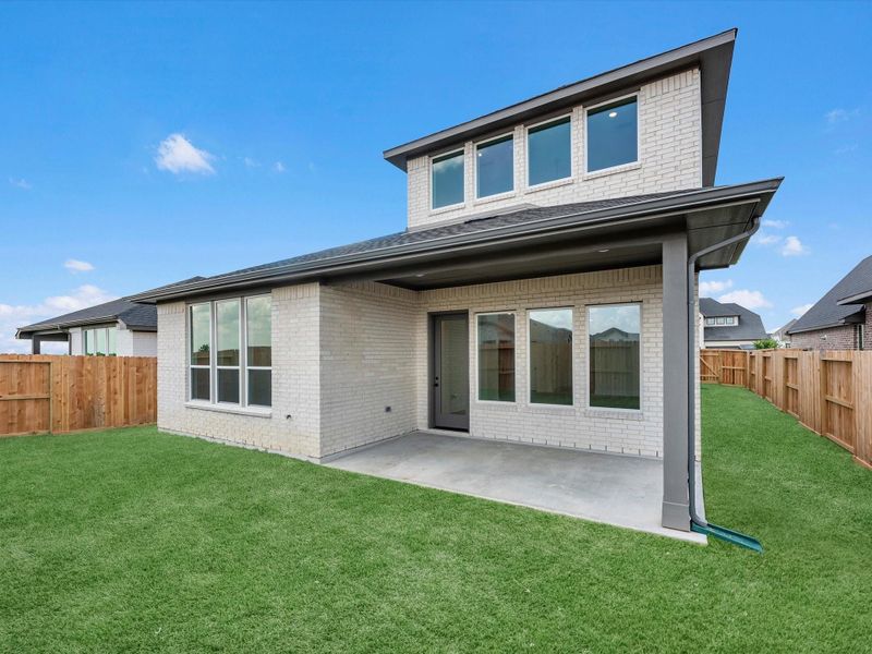 Exterior details and patio area of a home in Jubilee 50′, Hockley (Image 3).