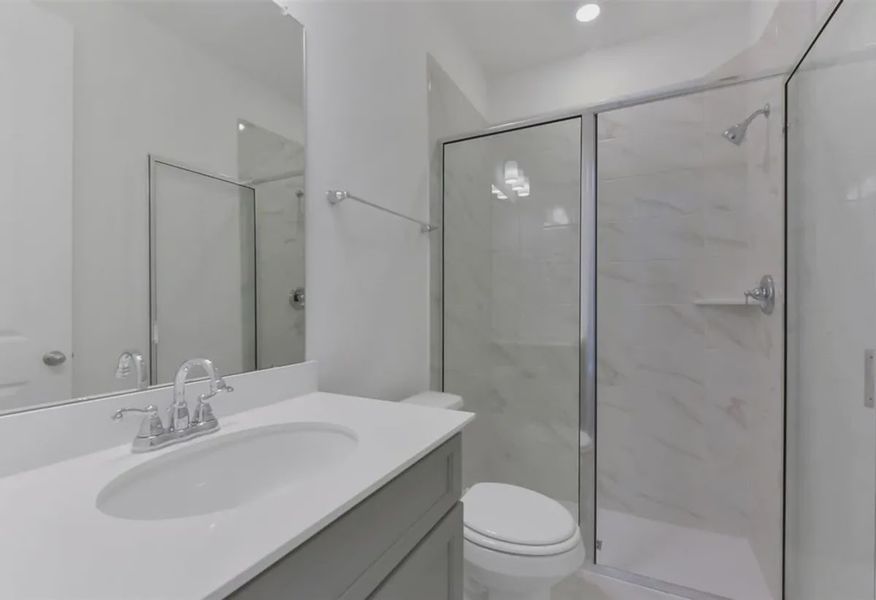 Plan 4559 bath 2 - 15 of 20 Plan 4559 bath 2 - 15 of 20