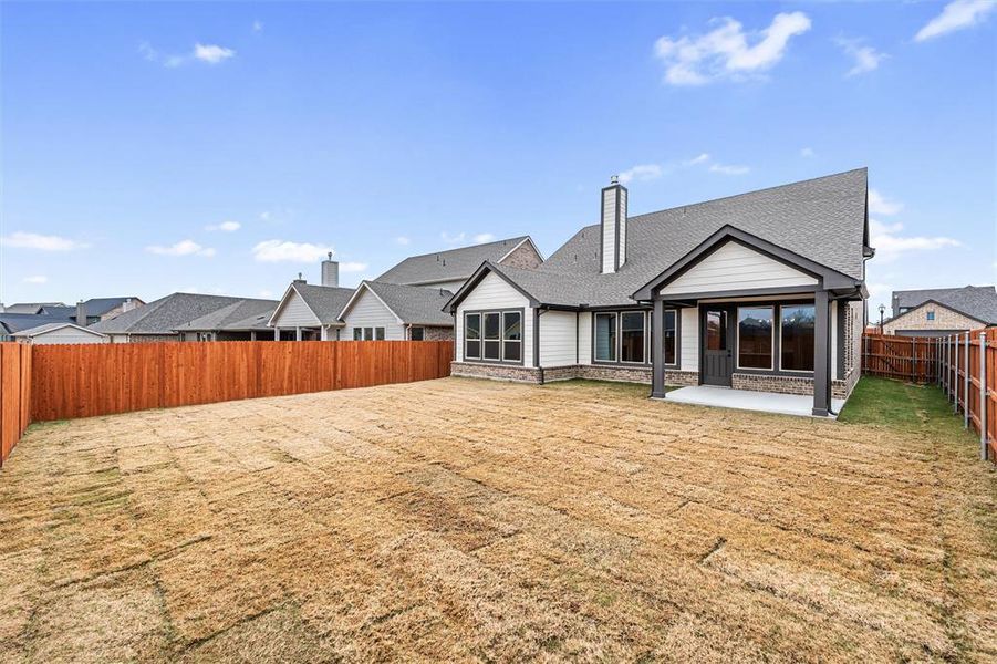 Exterior details and patio area of a home in Northstar, Haslet (Image 4).