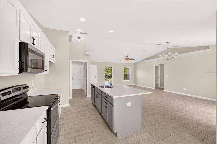 Furnished interior view inside a new home in , Ocala (Image 9).