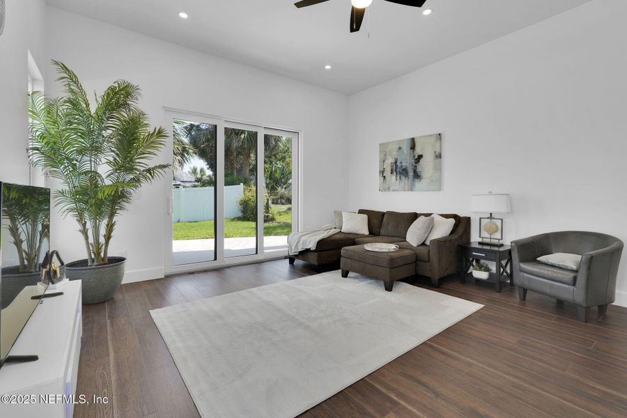 Furnished interior view inside a new home in , Ormond Beach (Image 10).