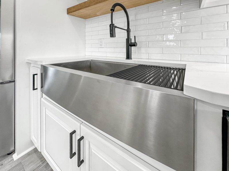 Close-up of interior finishes inside a home in , Crystal Beach (Image 13). Close-up of interior finishes inside a home in , Crystal Beach (Image 13).