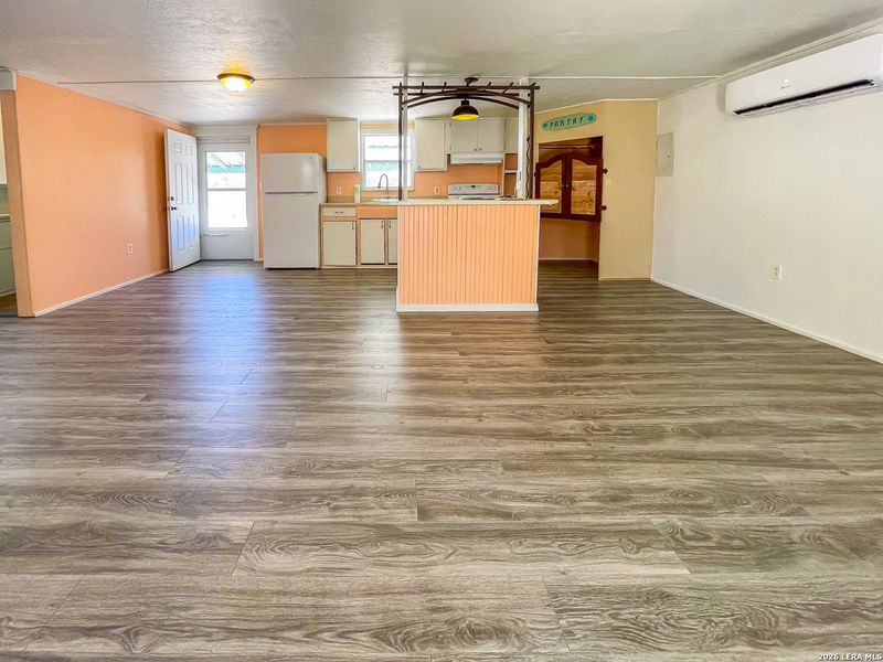 Spacious, unfurnished interior of a new home in , Beeville (Image 8).
