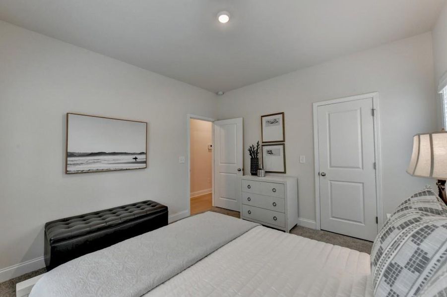 Furnished interior view inside a new home in Magnolia Grove, Mableton (Image 49). Furnished interior view inside a new home in Magnolia Grove, Mableton (Image 49).