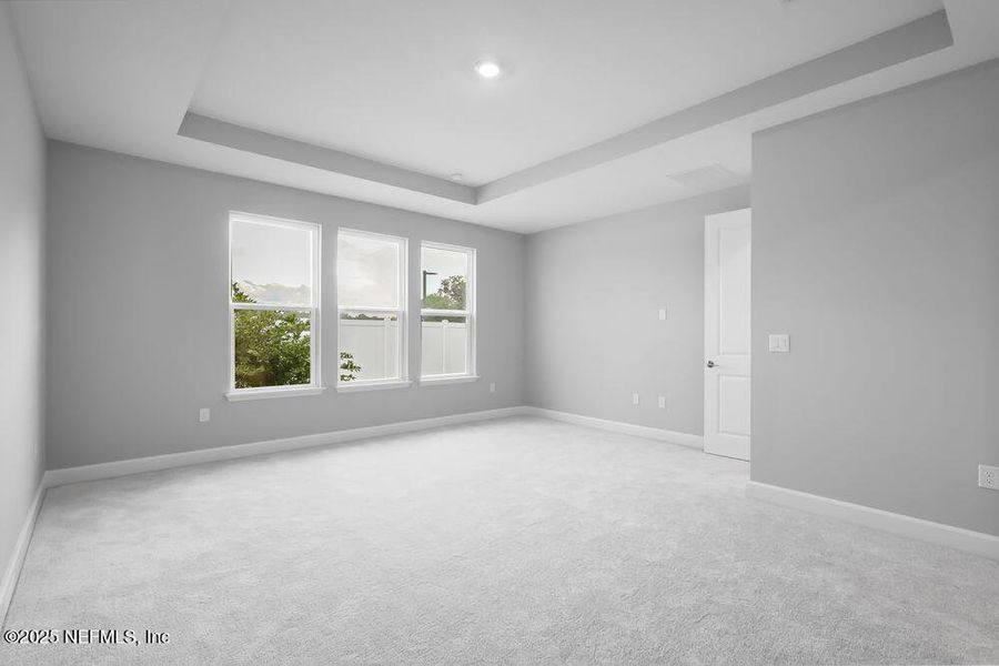 Spacious, unfurnished interior of a new home in Colbert Landings, Palm Coast (Image 15).