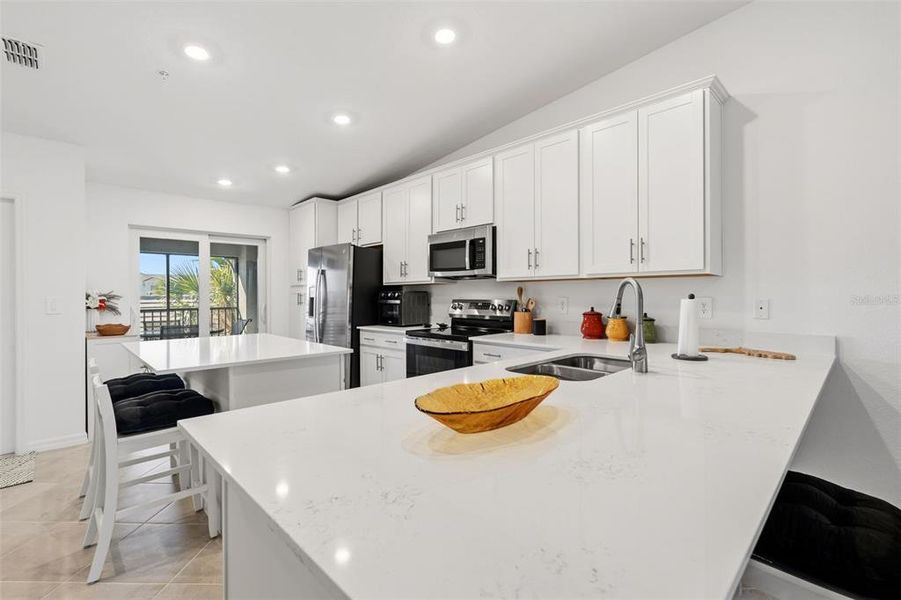 Furnished interior view inside a new home in , Venice (Image 32).