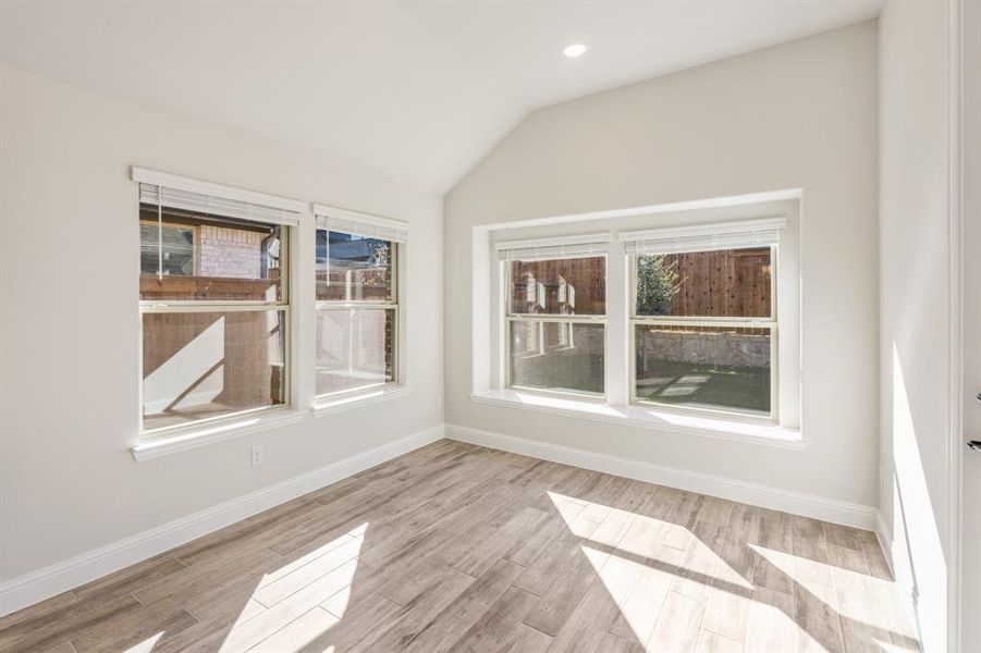 Spacious, unfurnished interior of a new home in Creekview Meadows, Pilot Point (Image 23).