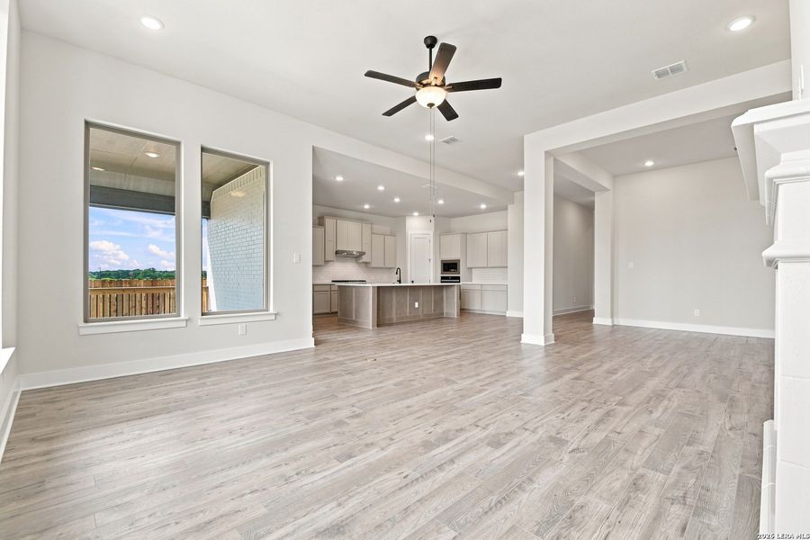 Spacious, unfurnished interior of a new home in Legacy at Lake Dunlap, New Braunfels (Image 26). Spacious, unfurnished interior of a new home in Legacy at Lake Dunlap, New Braunfels (Image 26).