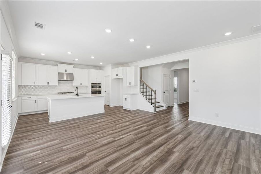 Spacious, unfurnished interior of a new home in Auburn Glen, Dacula (Image 35).